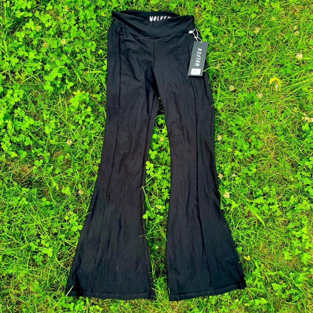 NWT Wolven Onyx Black Flare Yoga Pants XS